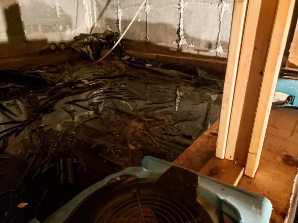 Crawlspace Water Cleanup in Palm Bay